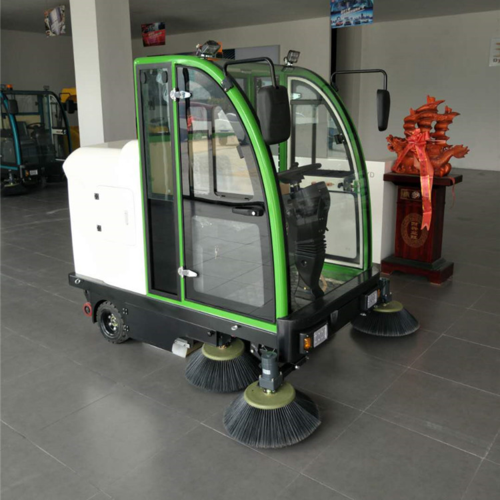 全封閉掃地機 駕駛式電動工廠掃地機型號